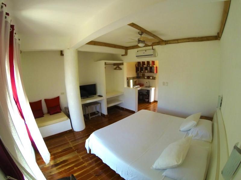 Lanterna Hotel Boracay Balabag  Rom bilde